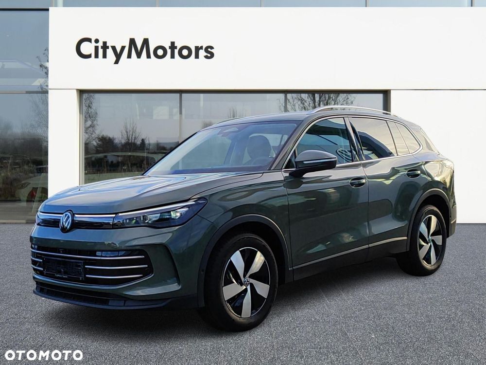 Volkswagen Tiguan - 8