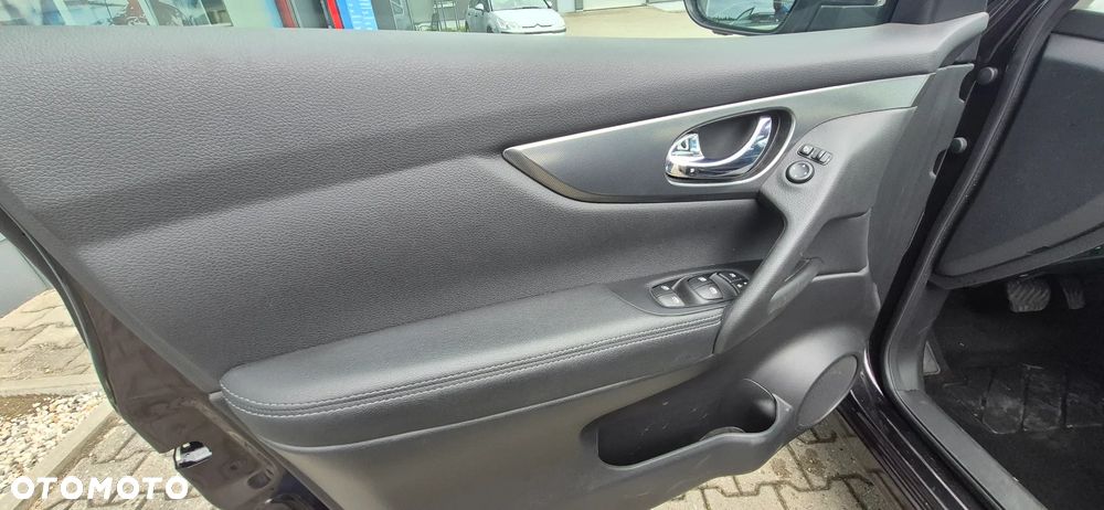 Nissan Qashqai 1.3 DIG-T DCT N-CONNECTA - 11