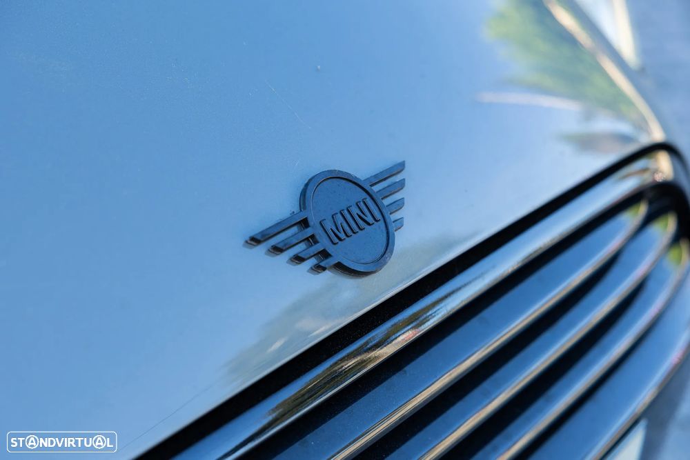 MINI 3 Portas Cooper D Aut. - 25