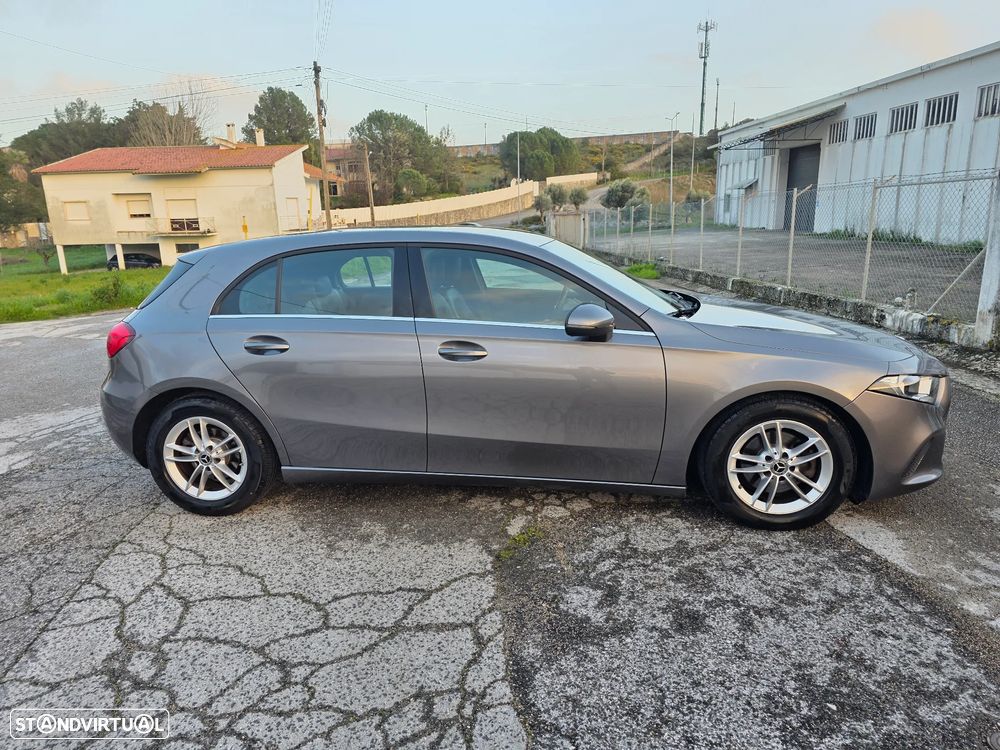 Mercedes-Benz A 180 d Style Plus - 11
