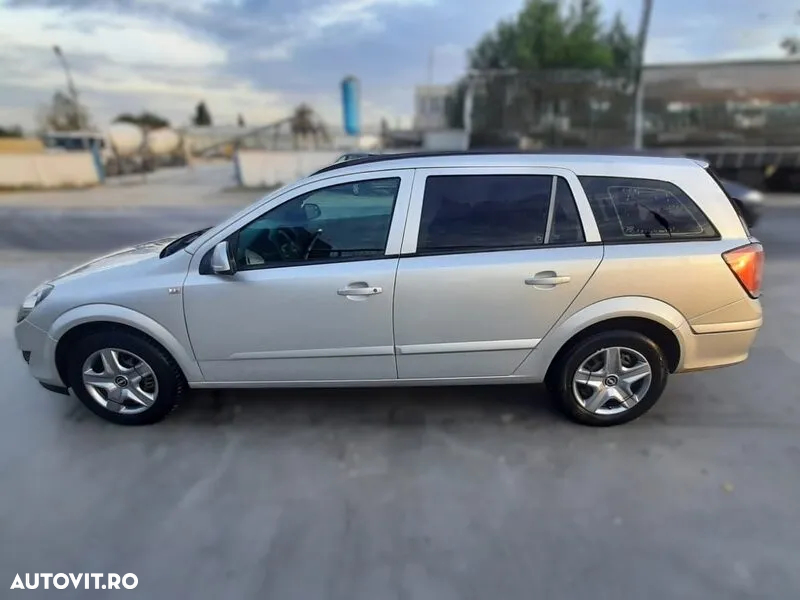 Dezmembrari / Dezmembrez Opel Astra H Break - 5