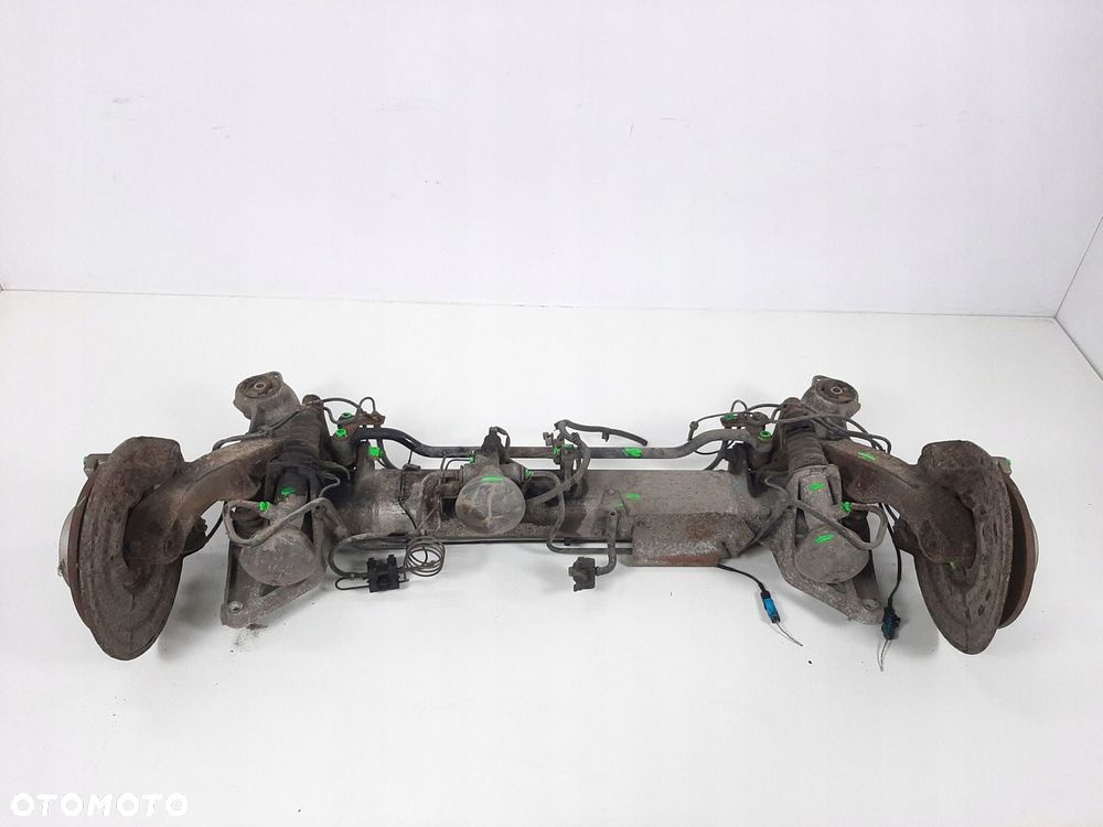 CITROEN C5 I 3.0 v6 02R BELKA OS TYL KOMPLETNA 527263 - 1