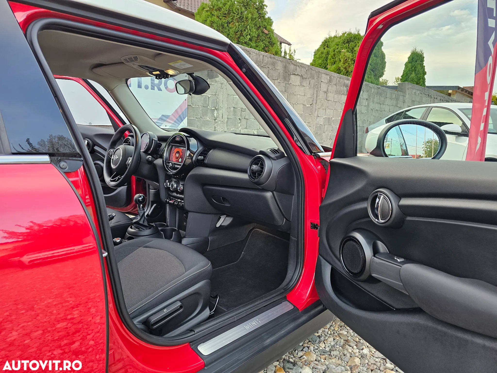 Mini ONE Standard - 25