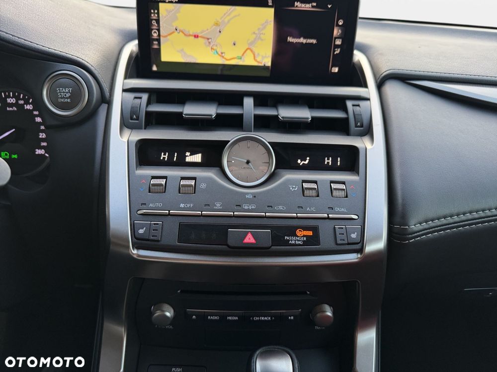 Lexus NX 300 AWD - 21