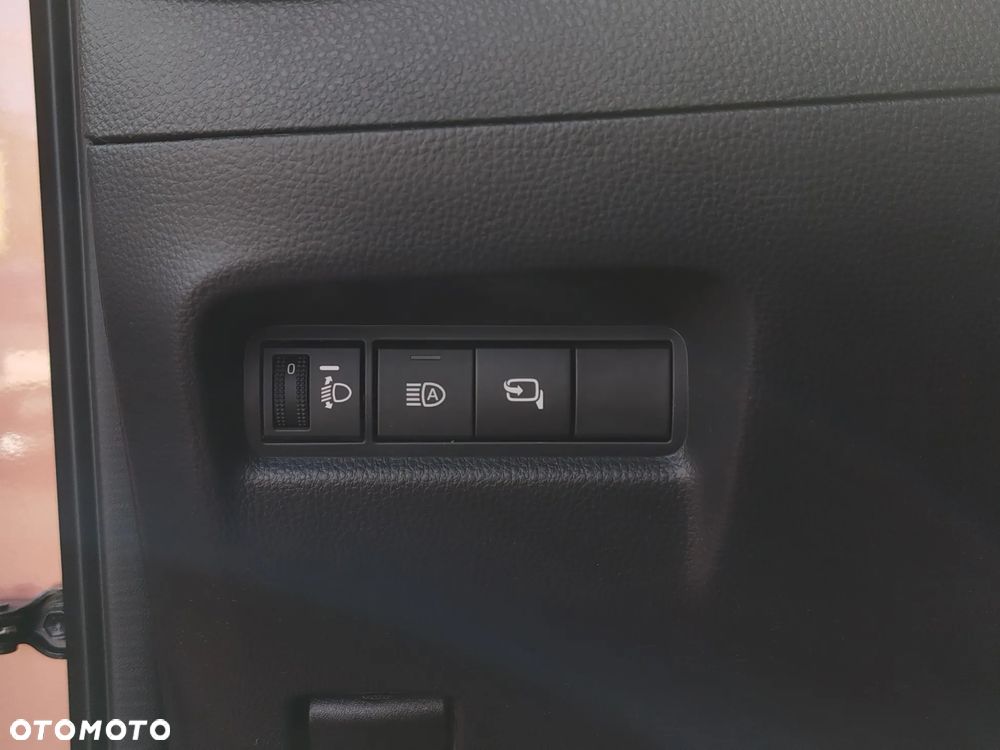 Toyota Aygo X Hybrid 1.5 Style e-CVT - 8