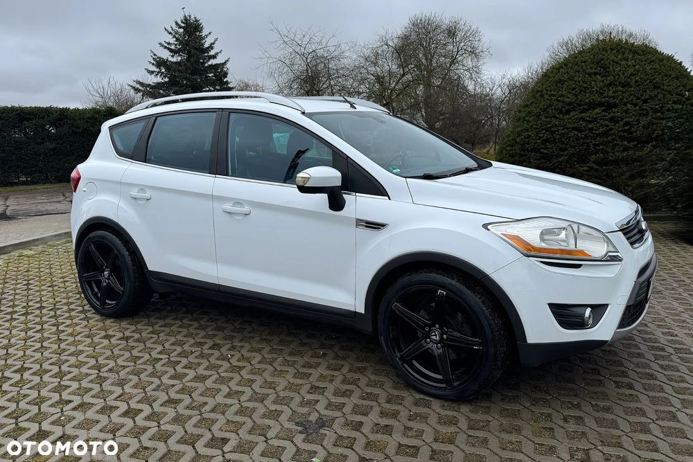 Ford Kuga 2.5 4x4 Titanium - 5