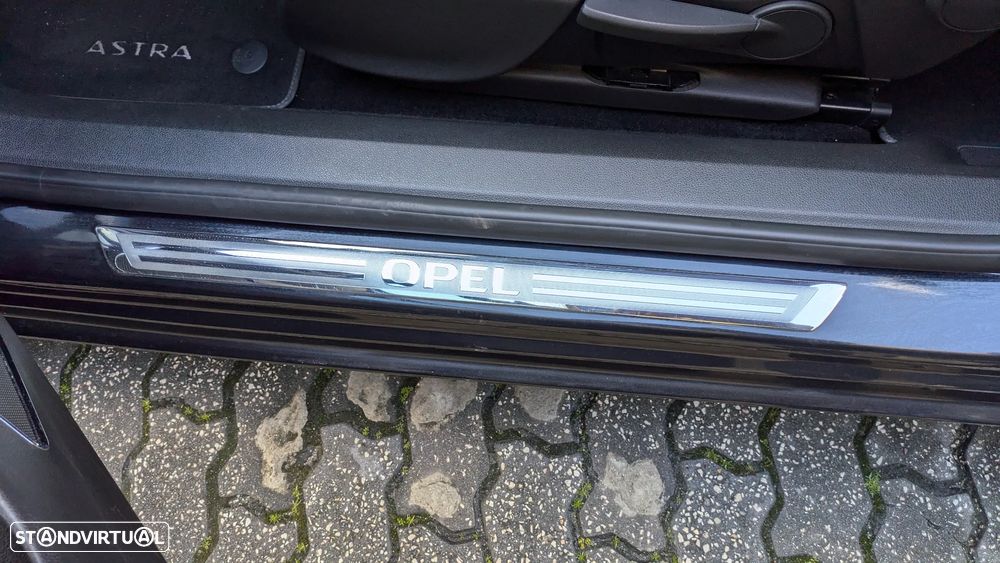 Opel Astra GTC 1.6 CDTi S/S - 19