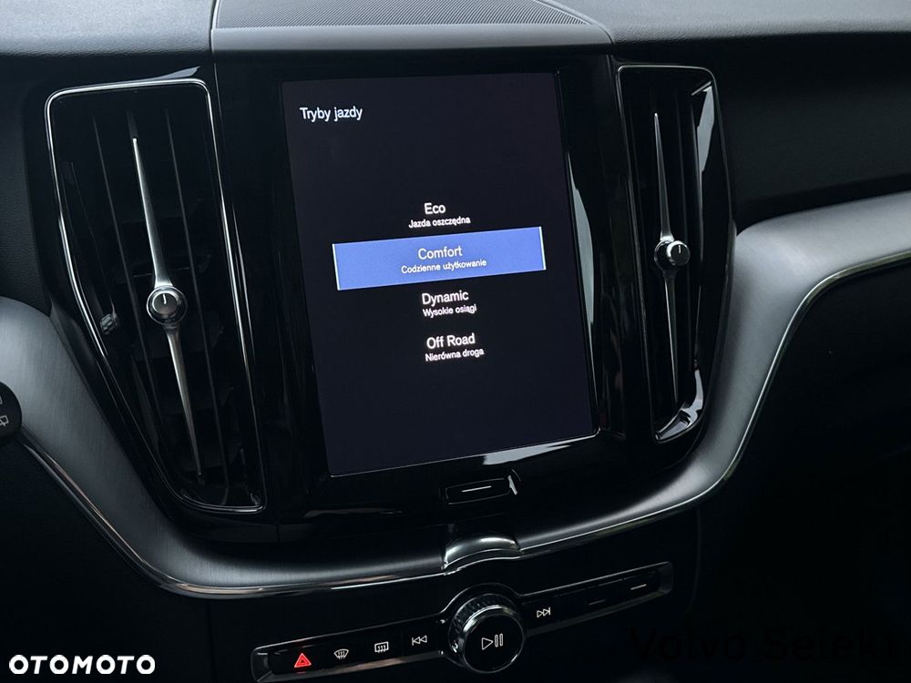 Volvo XC 60 - 32