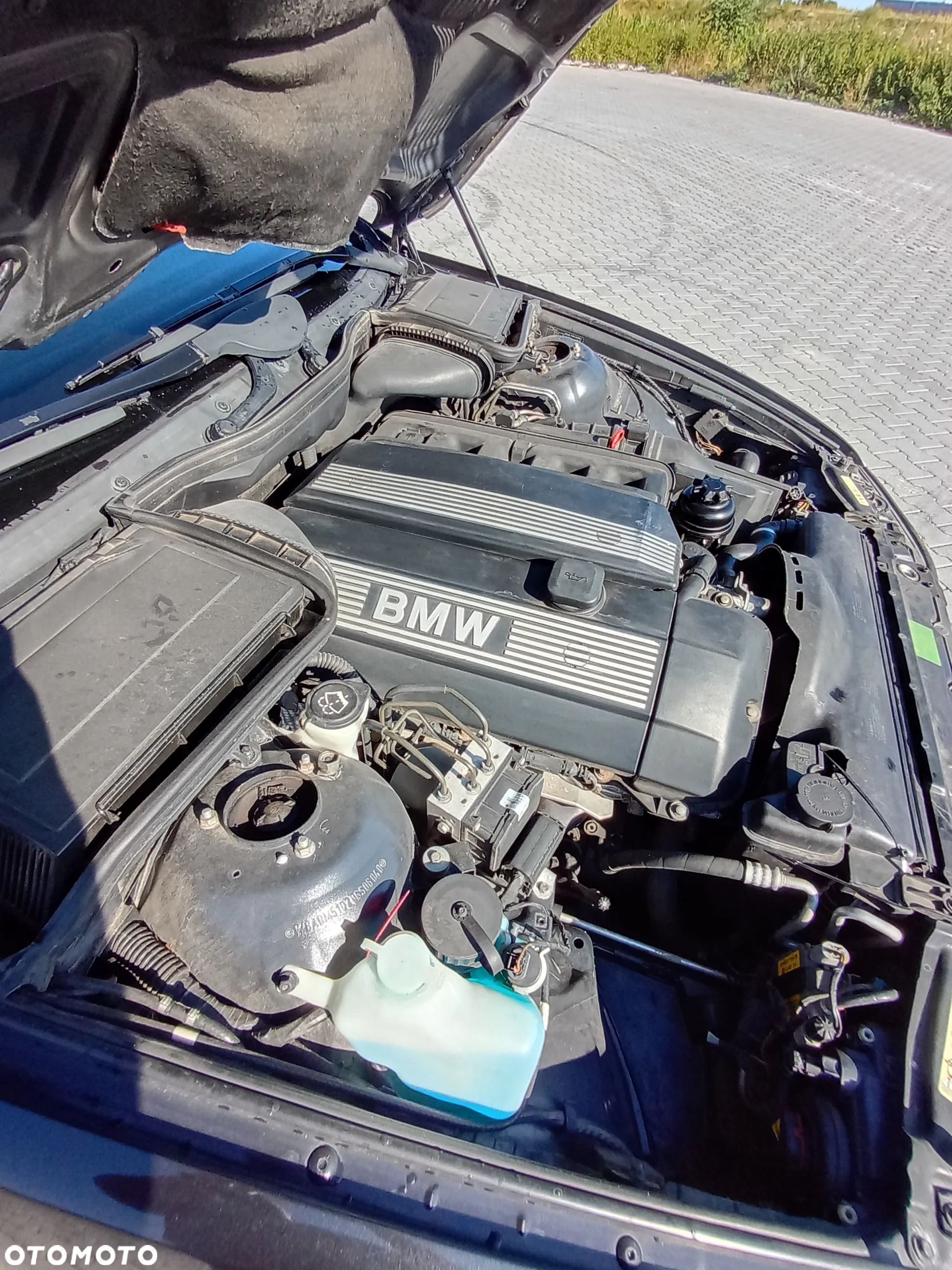 BMW Seria 5 528i - 7