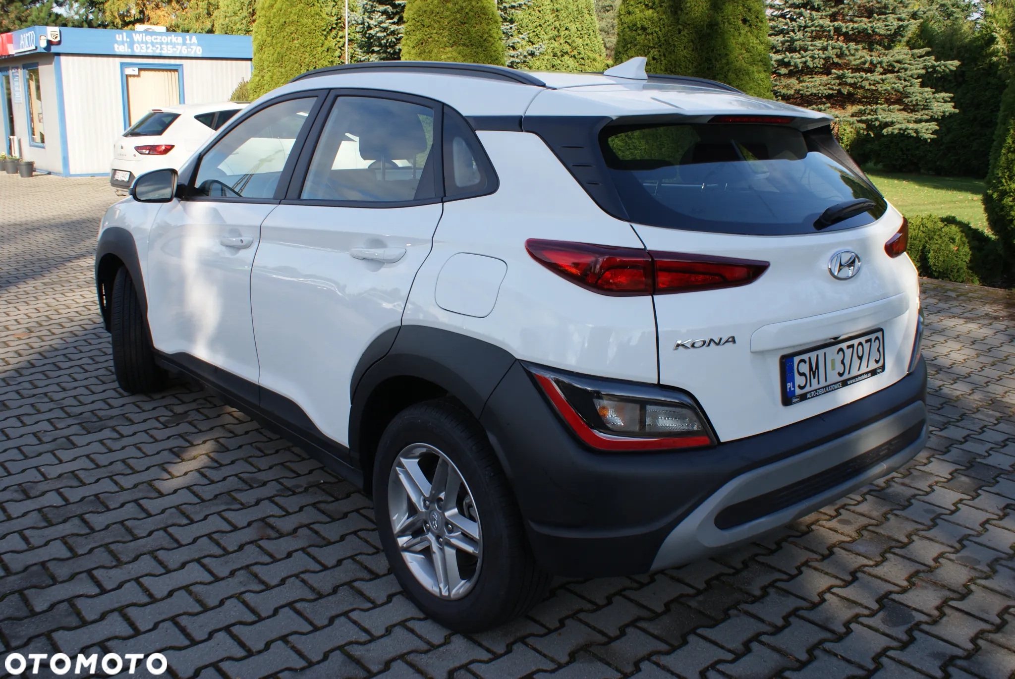 Hyundai Kona - 11