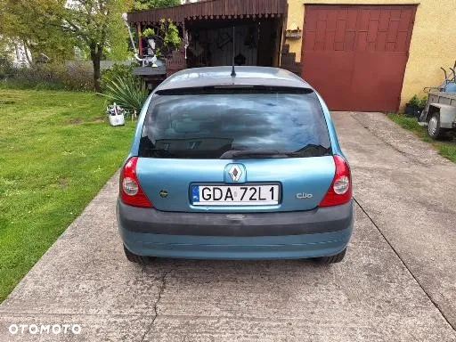 Renault Clio 1.2 16V 75 Collection - 3