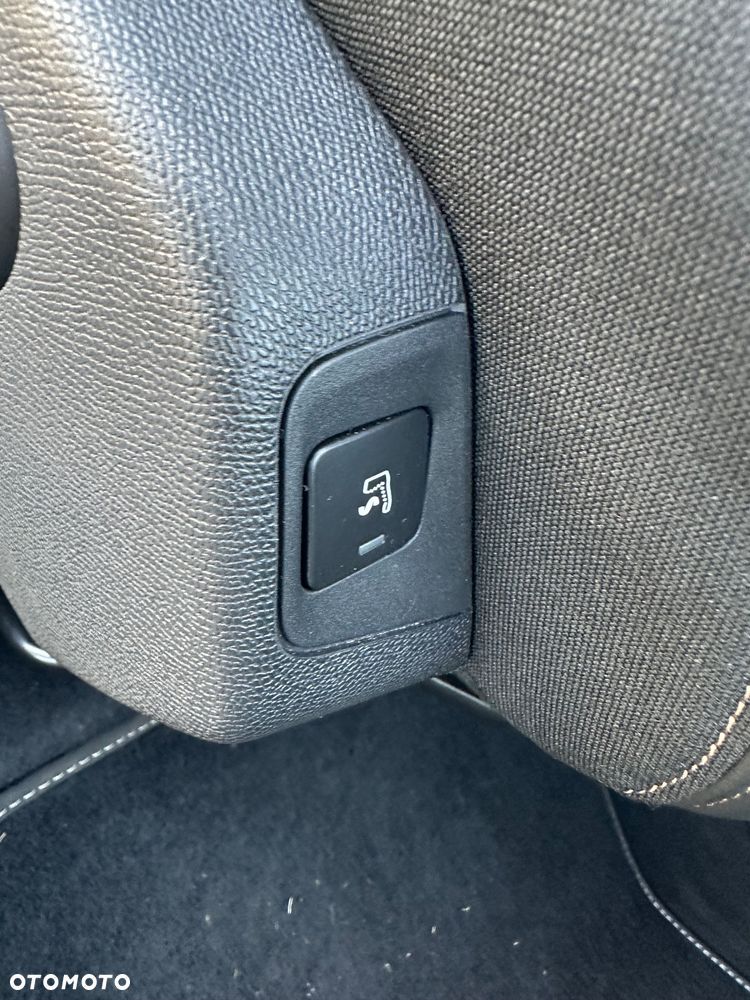 Peugeot 5008 2.0 BlueHDi GT S&S EAT8 - 13