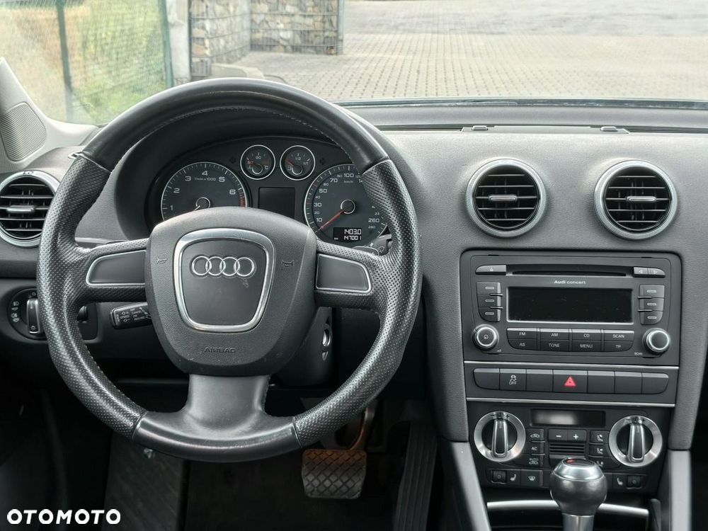 Audi A3 Sportback - 11