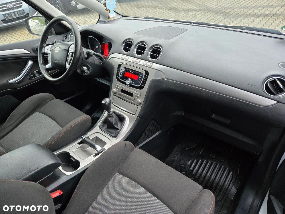 Ford S-Max 2.0 TDCi Trend - 15