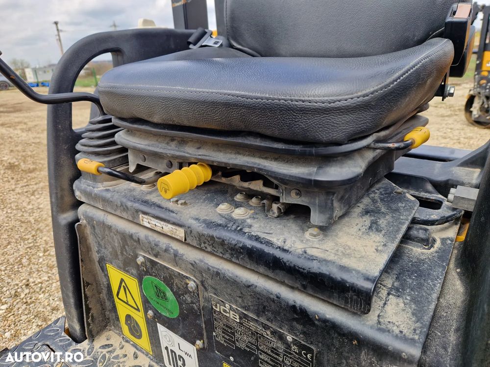 JCB CT 160-100 VIBROMAX  VIBROCOMPACTOR - 21