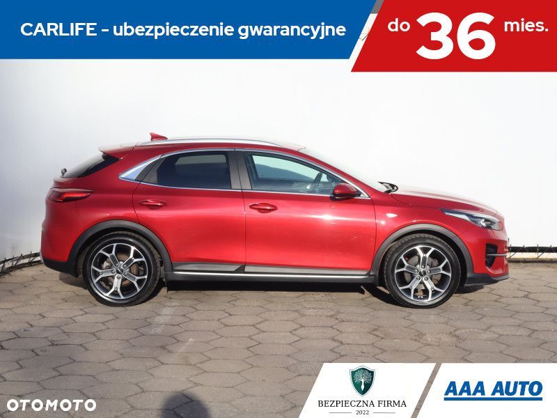 Kia XCeed - 8
