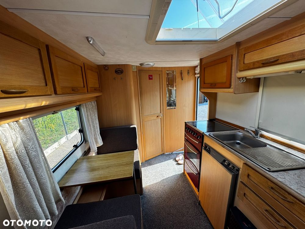 Elddis Crown 524 - 2