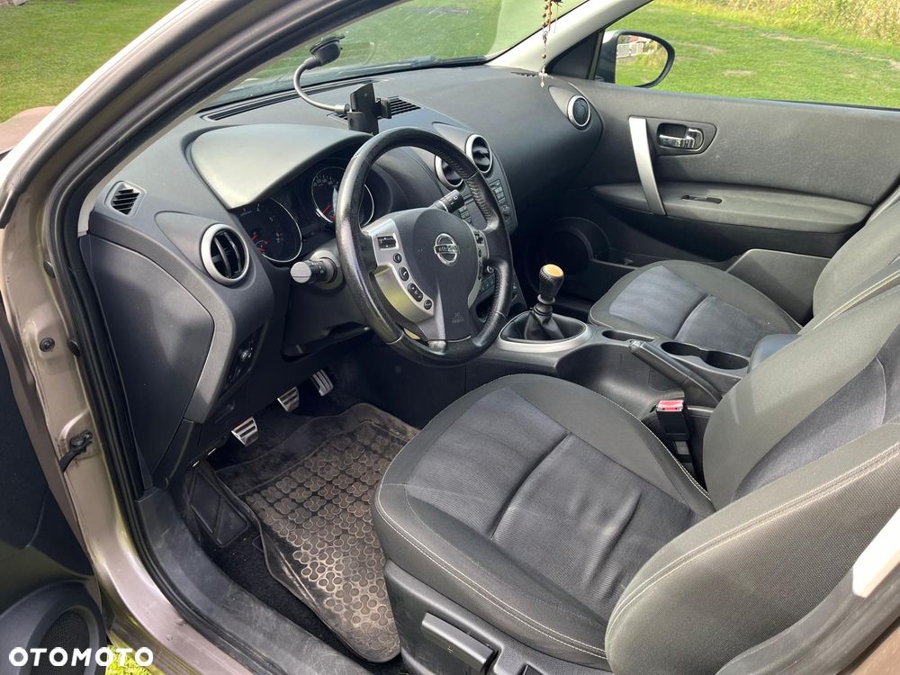 Nissan Qashqai - 9