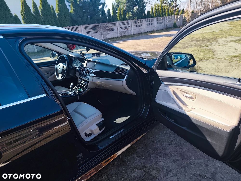 BMW Seria 5 520d - 15