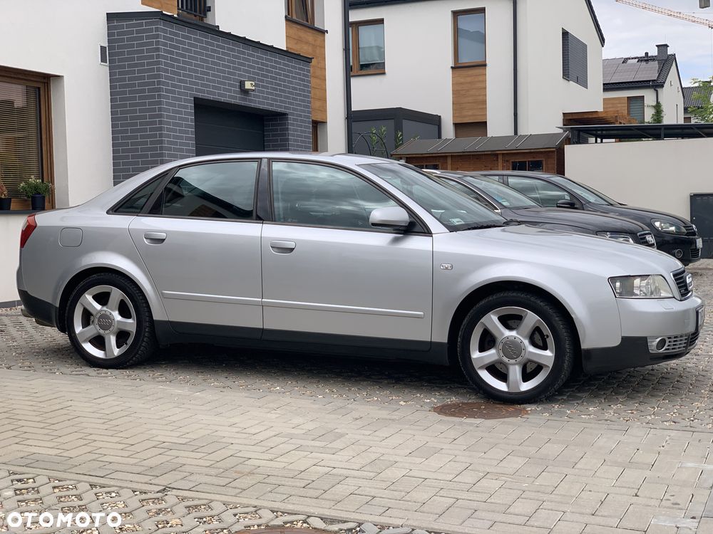 Audi A4 ver-3-0-quattro-tiptronic - 8