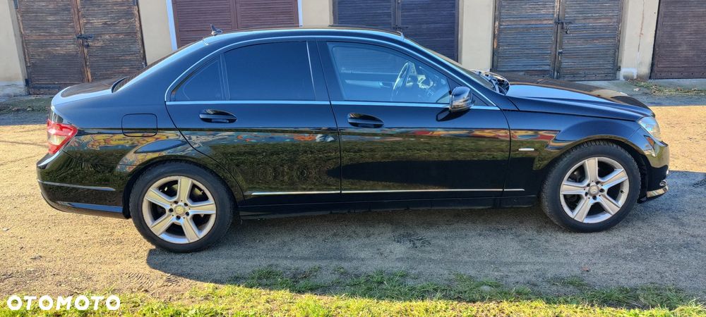 Mercedes-Benz Klasa C 220 CDI DPF Avantgarde - 7