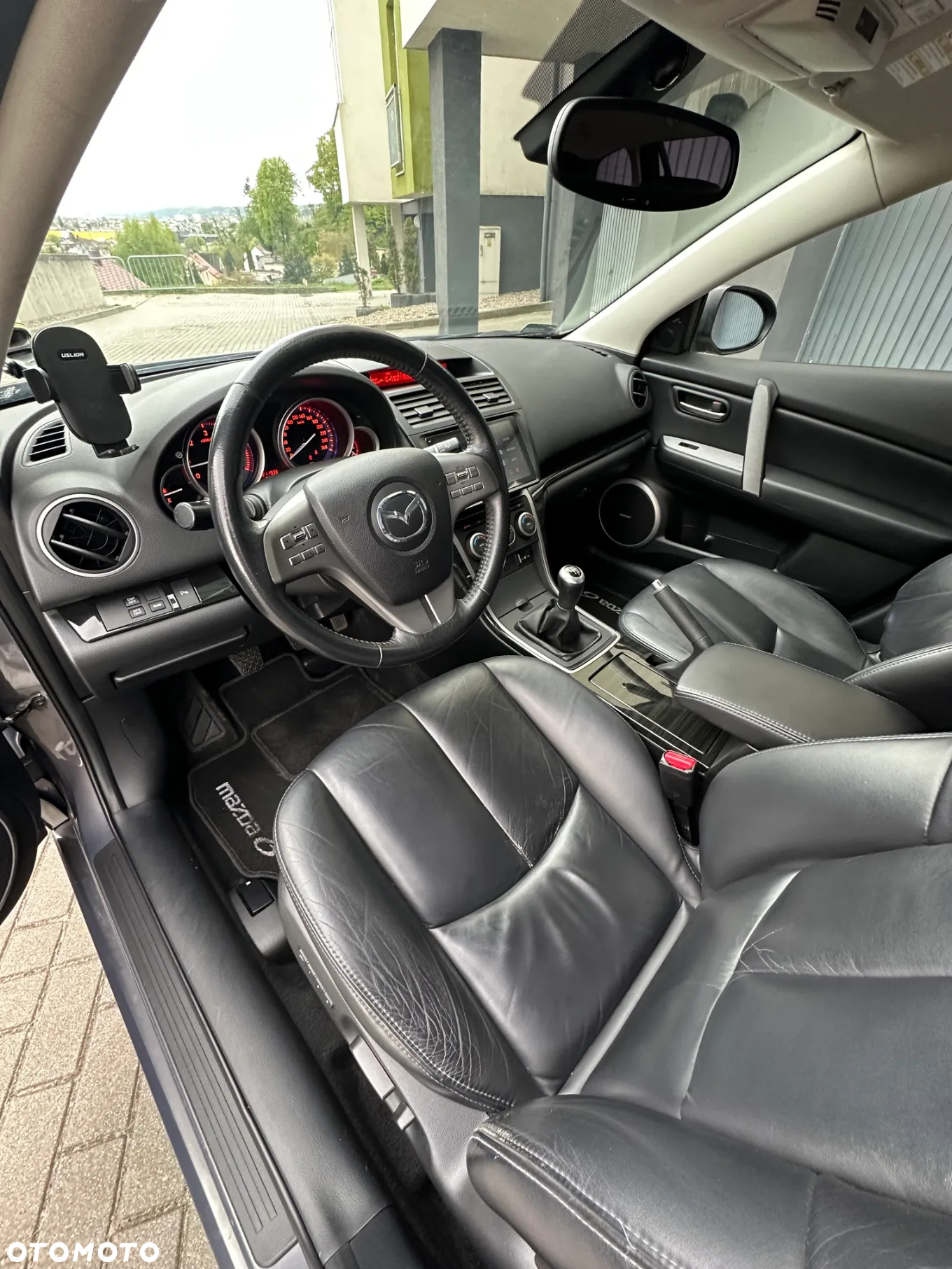 Mazda 6 2.2 CD Exclusive + - 12