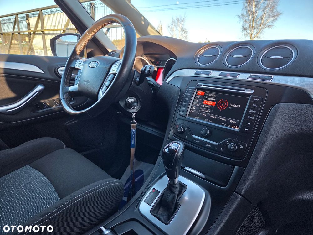 Ford S-Max 2.0 TDCi DPF Business Edition - 13