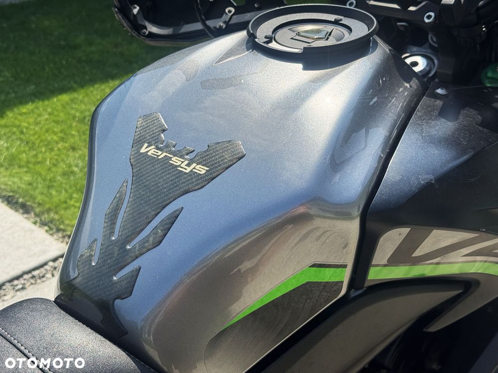 Kawasaki Versys 650 - 17