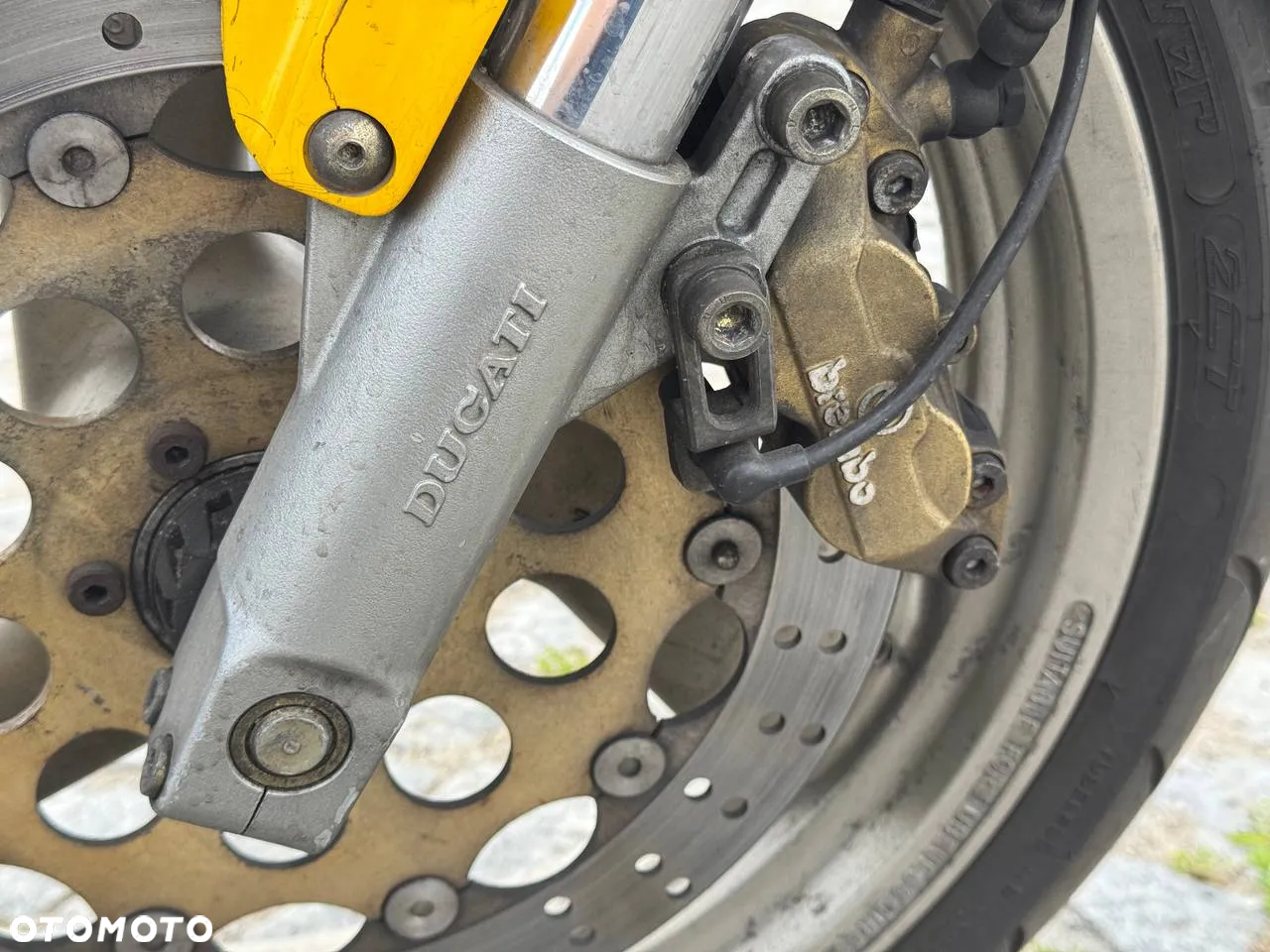 Ducati Monster - 10