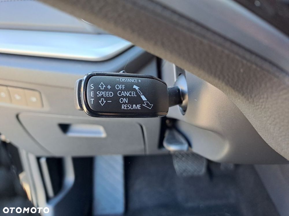 Skoda Octavia 2.0 TDI Drive Selection DSG - 10