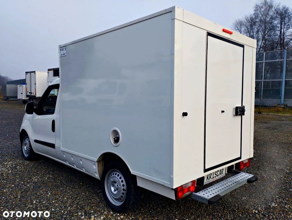 Fiat Doblo Chłodnia 105KM 2 zasilania chłodni - 6