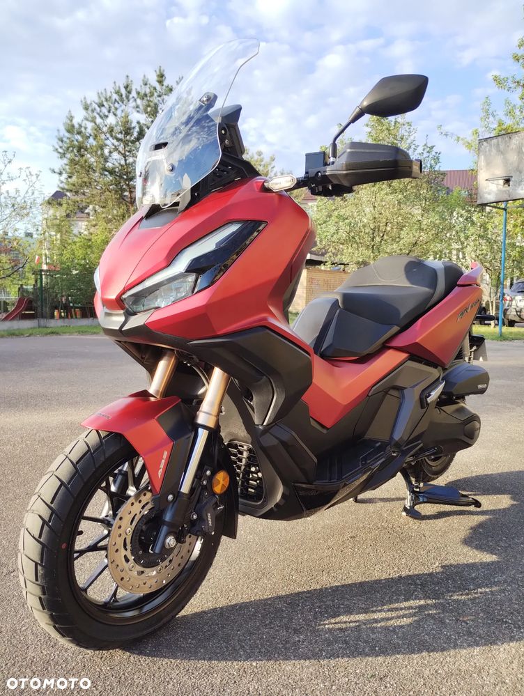 Honda ADV350 - 1