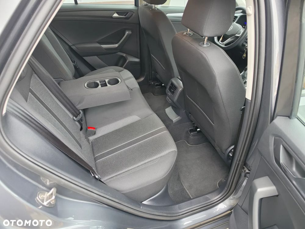 Volkswagen T-Roc 1.5 TSI Life DSG - 25