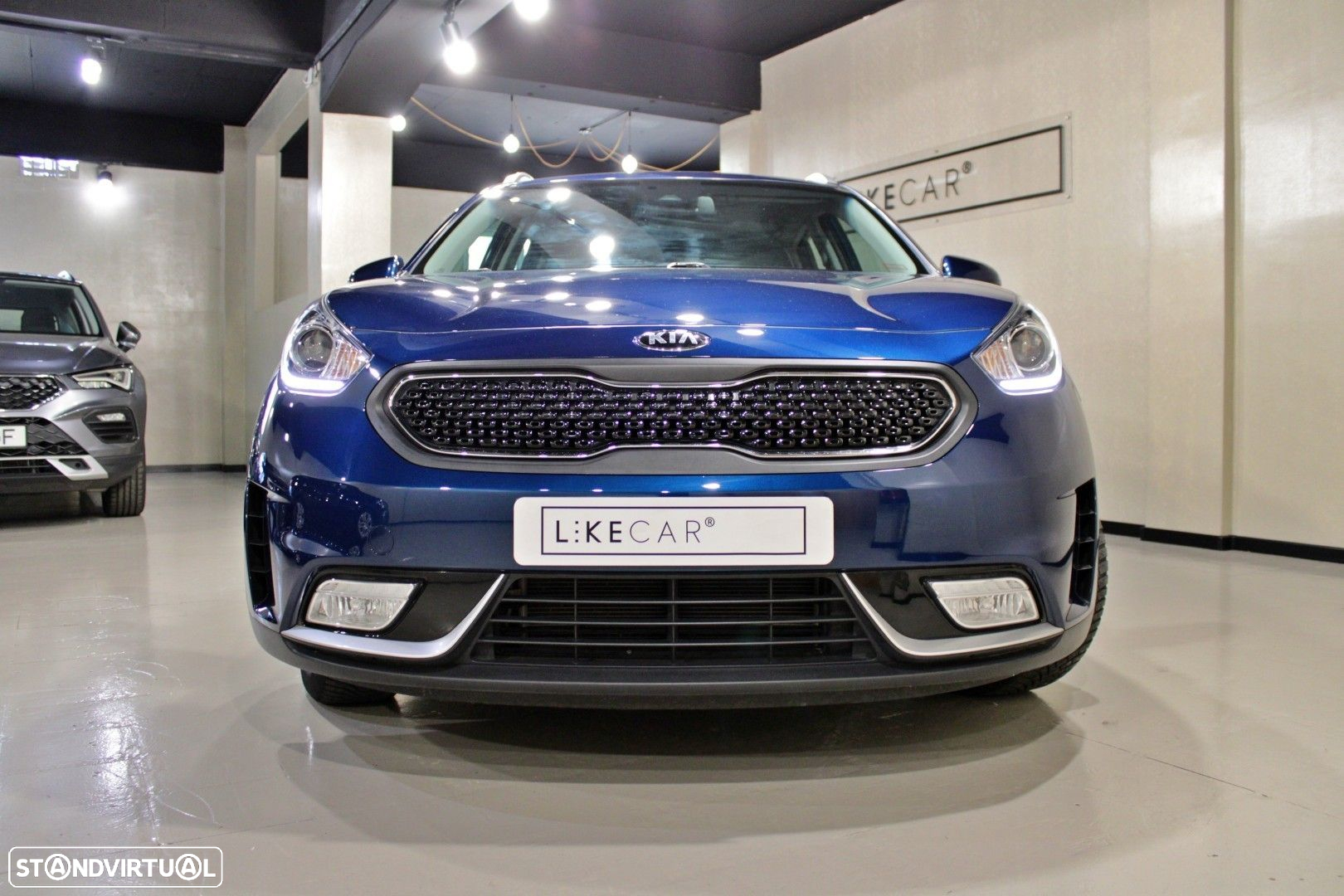 Kia Niro 1.6 GDi HEV Urban - 13