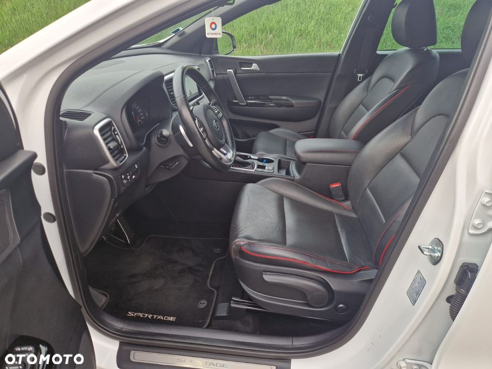 Kia Sportage - 10