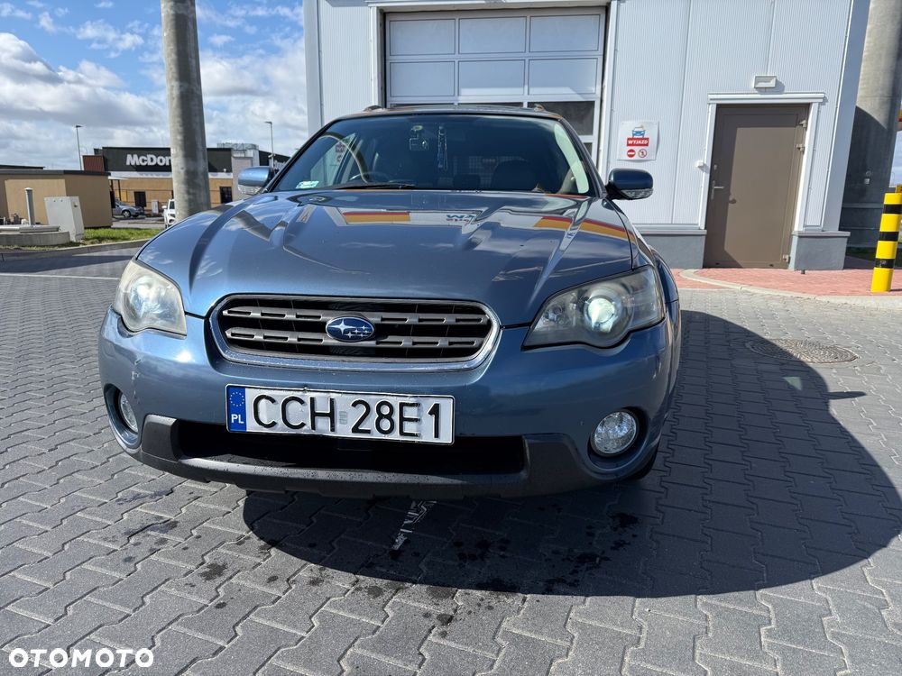 Subaru Outback 2.5 - 20
