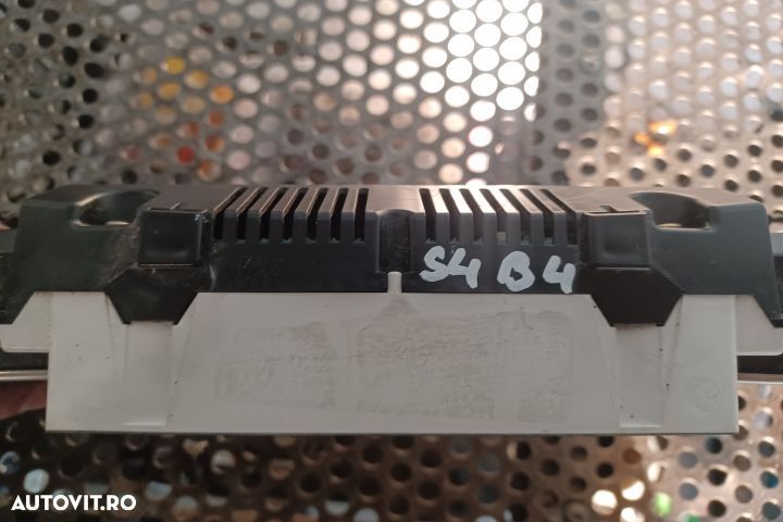 Ceasuri bord 2.7 BPP 2005 5550007301 Audi A6 4F/C6 [2004 - 2008] Seda - 2