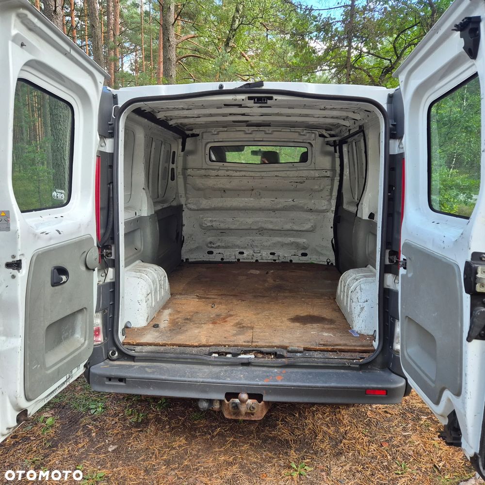 Renault Trafic - 8