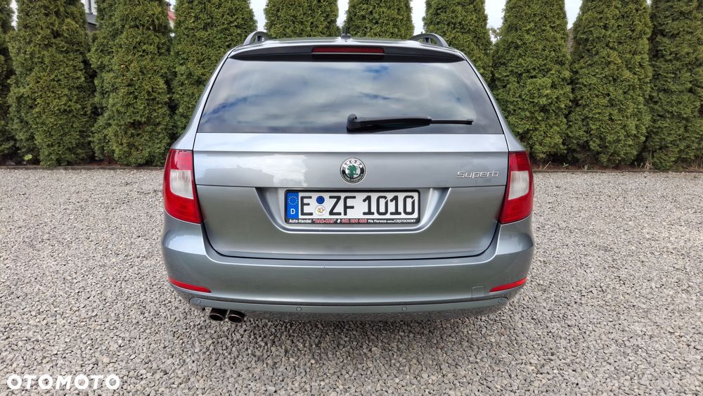 Skoda Superb 2.0 TDI PD Ambition - 36