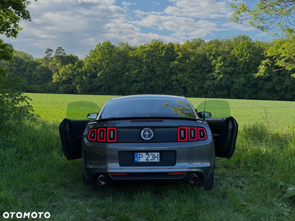 Ford Mustang 3.7 V6 Premium - 4