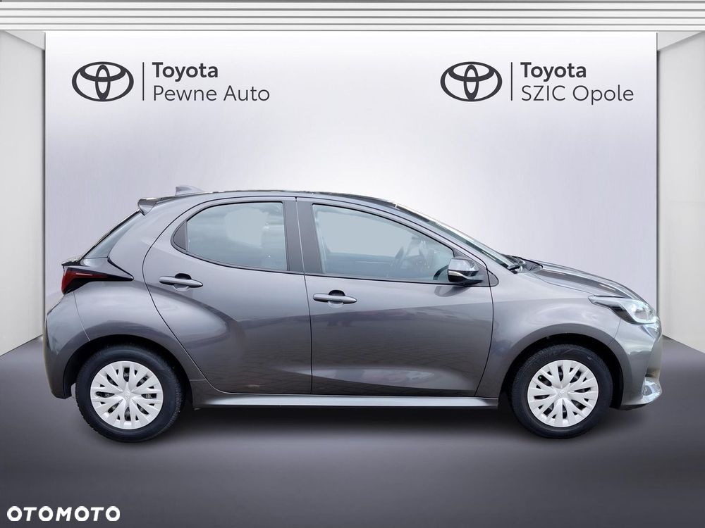 Toyota Yaris - 6