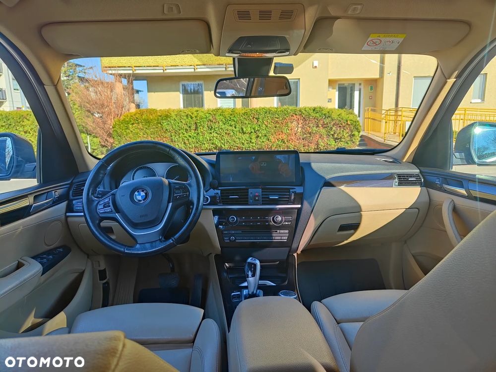 BMW X3 xDrive20d xLine - 17