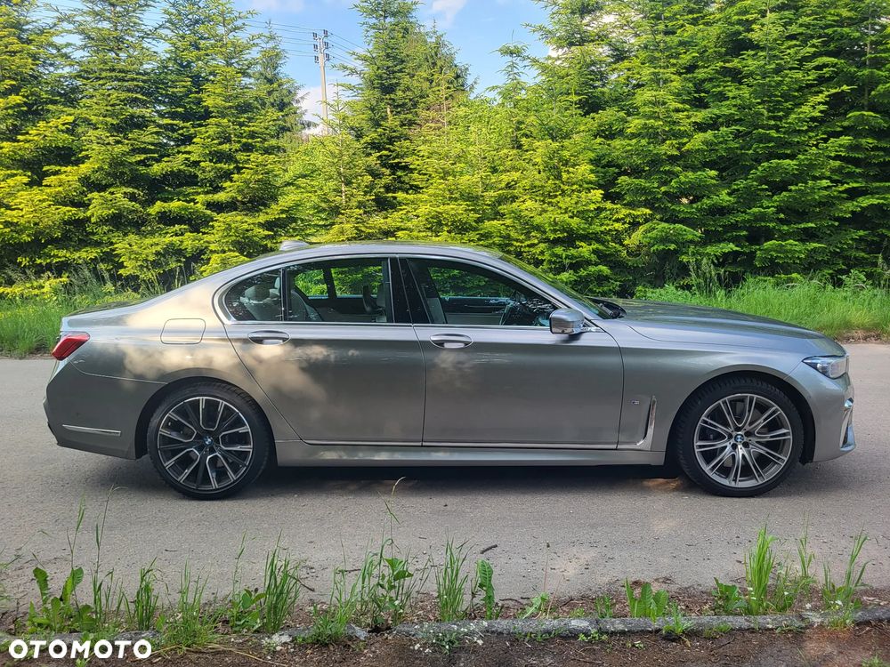 BMW Seria 7 750d xDrive sport - 6
