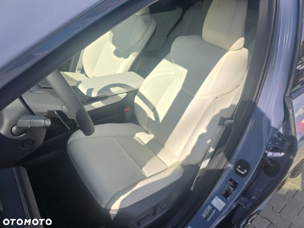 Lexus ES 300h Prestige - 13