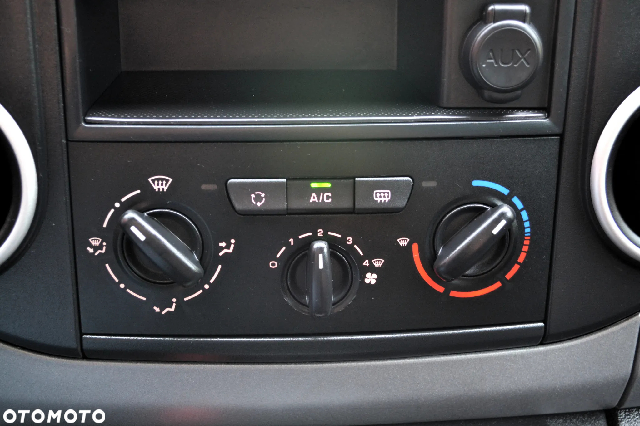 Peugeot Partner 1.6 BlueHDi Outdoor - 13