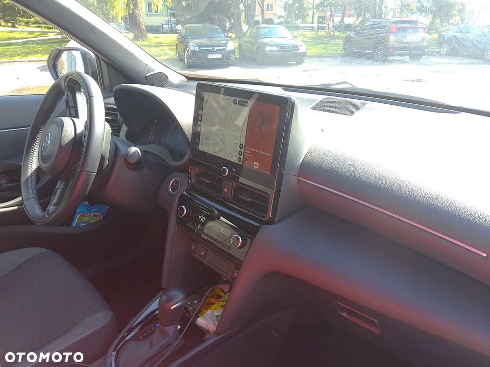 Toyota Yaris Cross Hybrid 1.5 Style AWD - 3