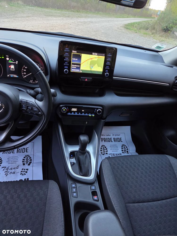 Toyota Yaris 116 1.5 VVT-i Black&White - 8