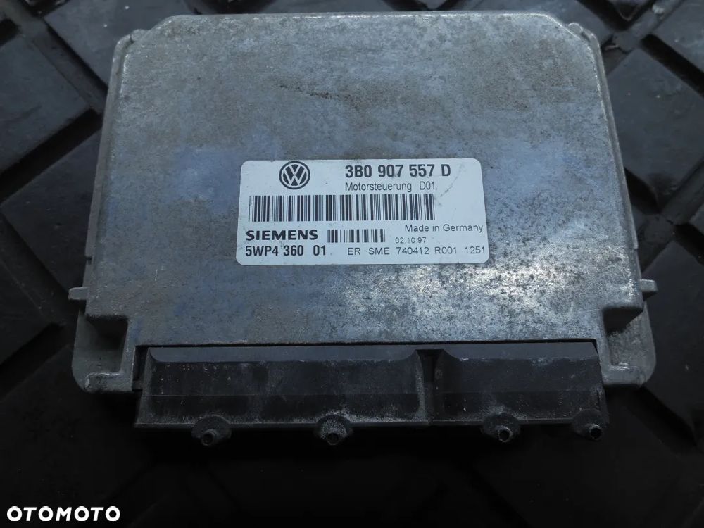 STEROWNIK SILNIKA 3B0907557D VW Passat V B5 1.6 B POSIADAM 2 SZT - 3