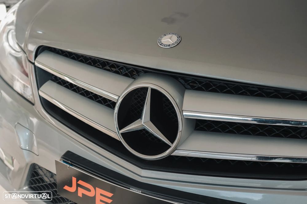 Mercedes-Benz C 180 - 4
