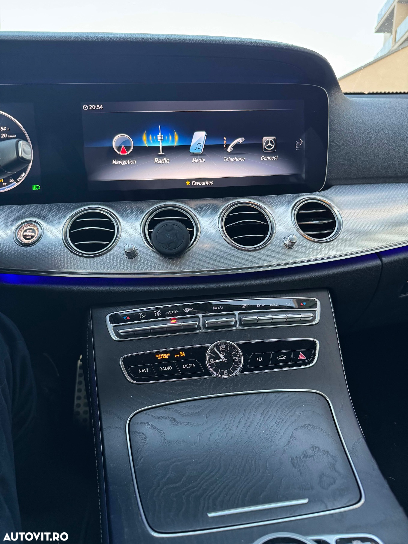 Mercedes-Benz E 200 d T 9G-TRONIC - 11